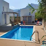 Endless Blue Luxury Ferienhaus Chora